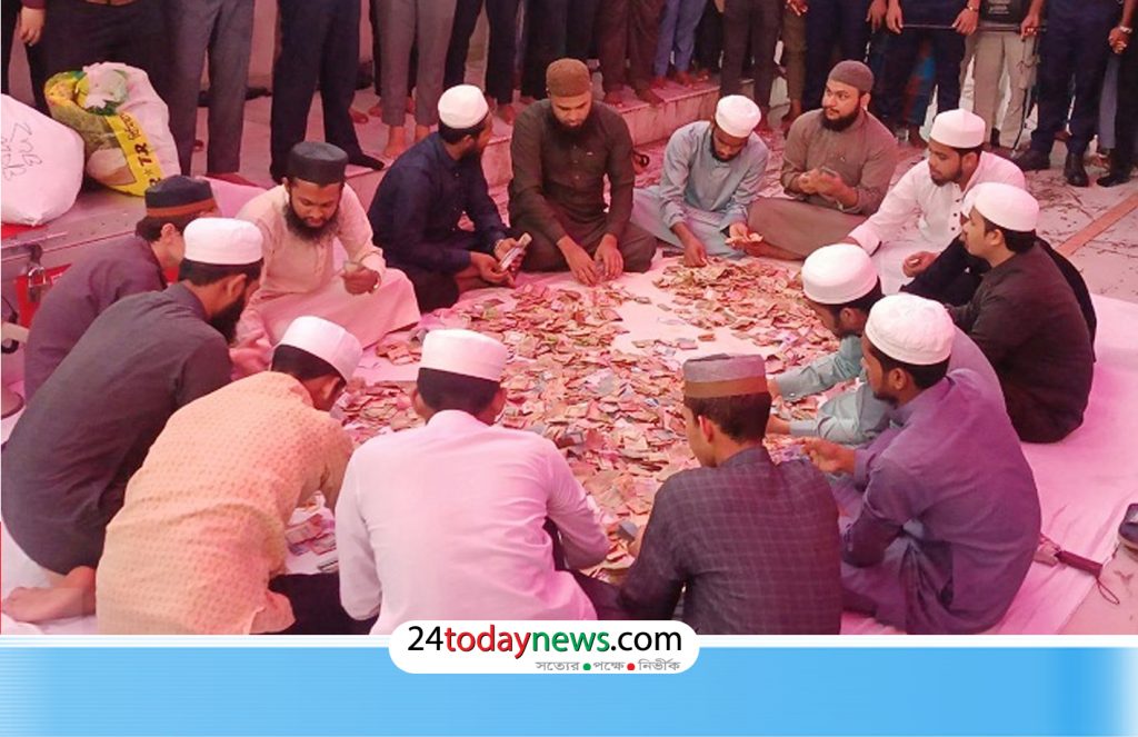 শাহজালাল (রহ.) মাজারের দানবাক্সে ৪ দিনেই প্রায় ১৮ লাখ টাকা!
