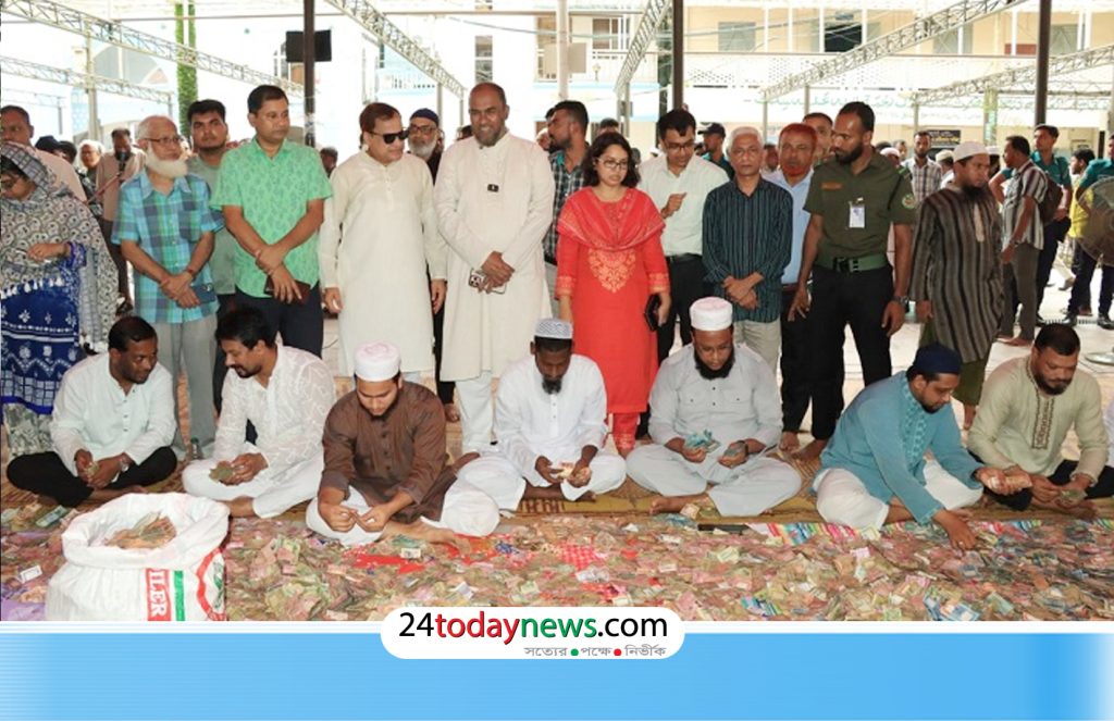 শাহজালাল মাজারে ৪৭ লাখ টাকার সাথে আরও যা যা মিলল