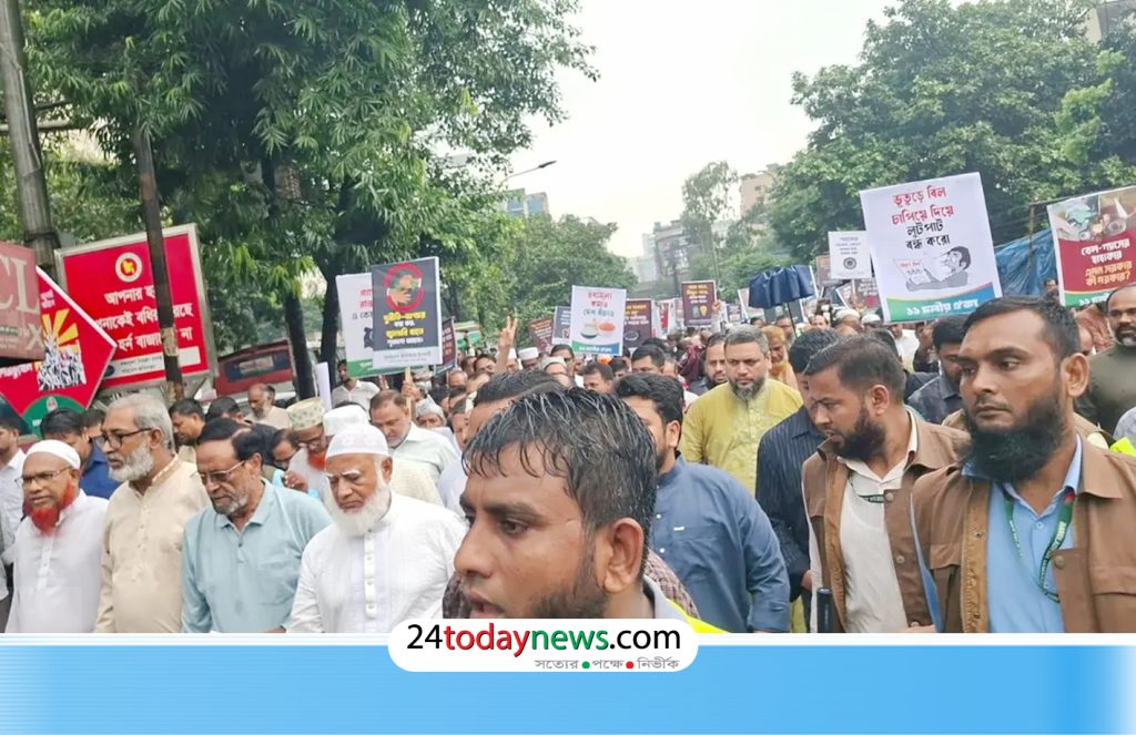সচিবালয় ঘেরাও করতে গেল ১১ দলীয় ঐক্য, আটকে দিলো পুলিশ